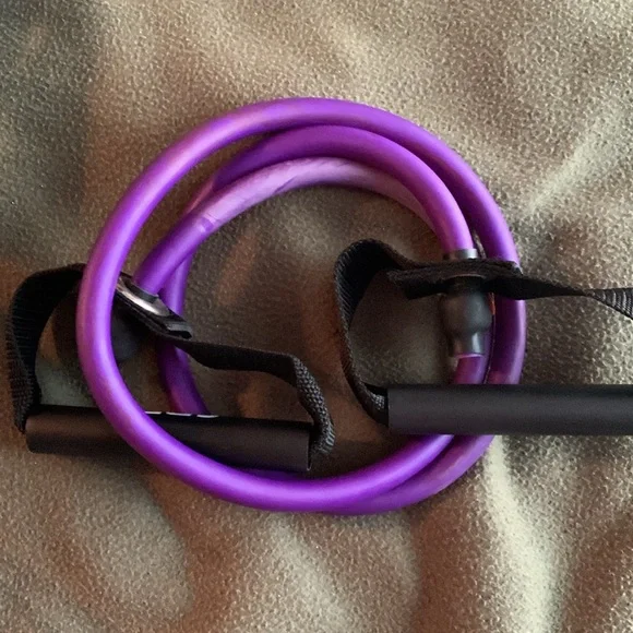 Spri purple and blue exercise bands with door attachment and exercise charts - Picture 6 of 6